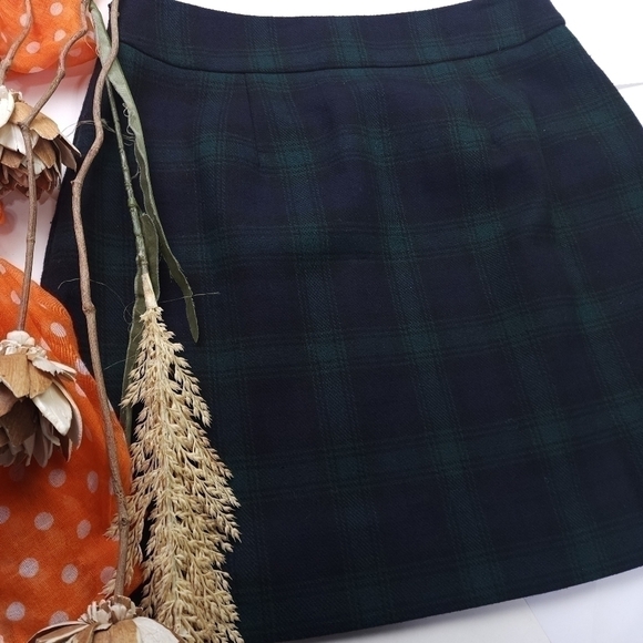 New Loft Navy Green Plaid Wool Blend Skirt Sz 6P - Picture 2 of 9